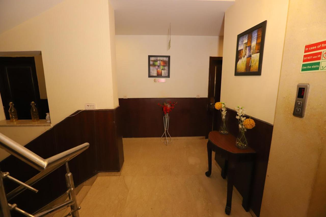 Hotel The Picasso Residency - Naraina New Delhi Extérieur photo