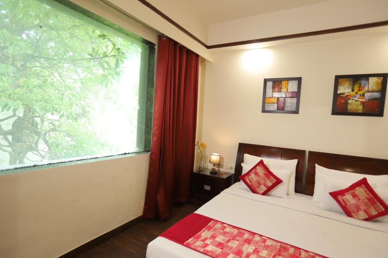 Hotel The Picasso Residency - Naraina New Delhi Extérieur photo