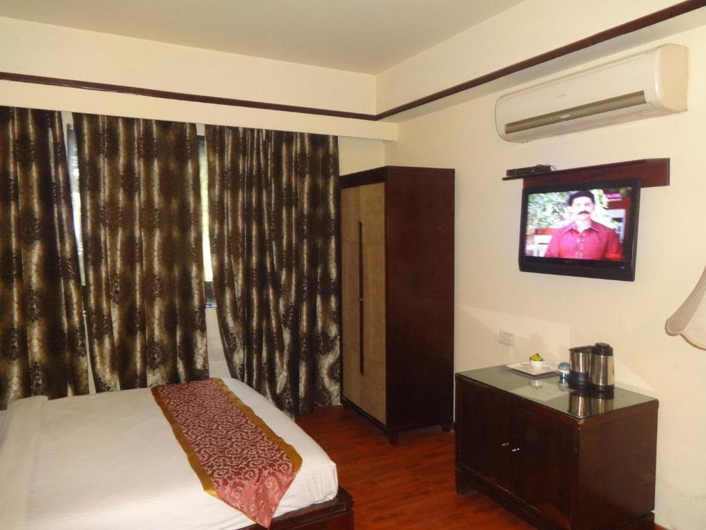 Hotel The Picasso Residency - Naraina New Delhi Extérieur photo